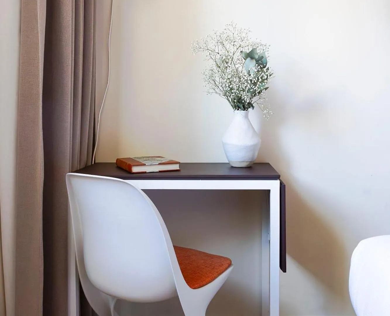 - Orso Hotel Paris